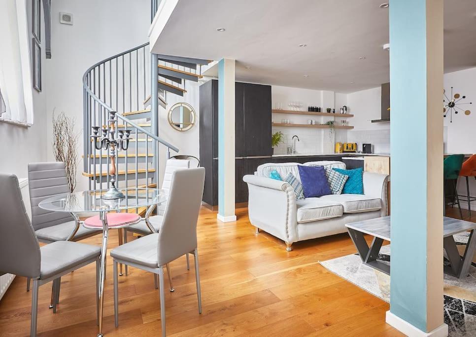 The Chapel Cottage By Ritual Stays Hemel Hempstead Exterior foto